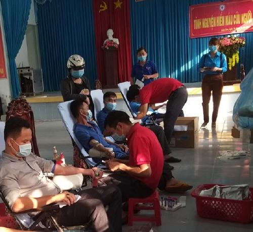  Huyện Mỏ Cày Nam hưởng ứng Lễ hội Xuân Hồng năm 2021