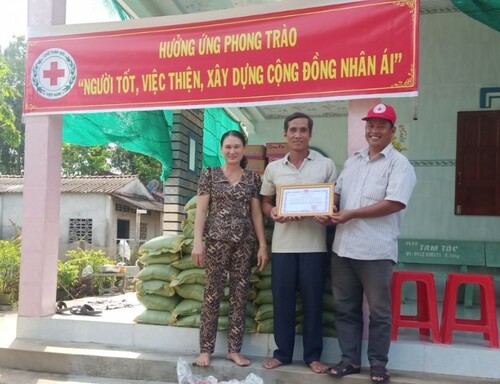 Hội Chữ thập đỏ xã Tân Xuân, huyện Ba Tri tích cực thực hiện phong trào "Người tốt, việc thiện - Chung sức xây dựng cộng đồng nhân ái" năm 2023