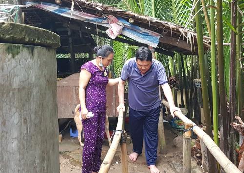 Xin hỗ trợ hoàn cảnh nghèo khổ, bệnh tật