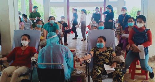 Hội Chữ thập đỏ huyện Bình Đại vận động hiến máu tình nguyện đợt 1 năm 2022