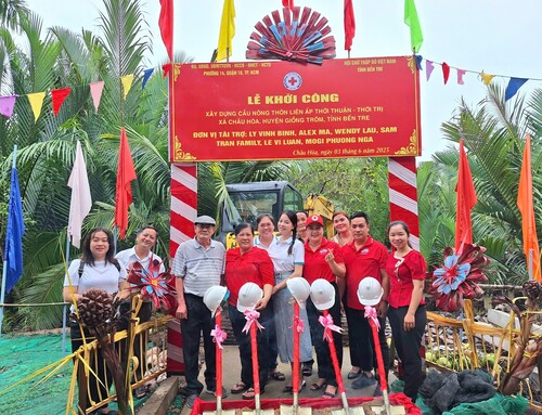 Tổ chức Lễ khởi công cầu giao thông nông thôn tại huyện Giồng Trôm