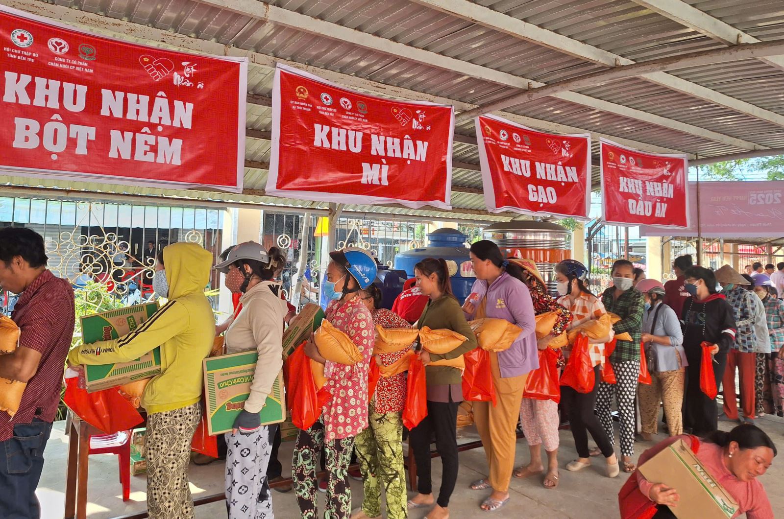 Tết Nhân ái”